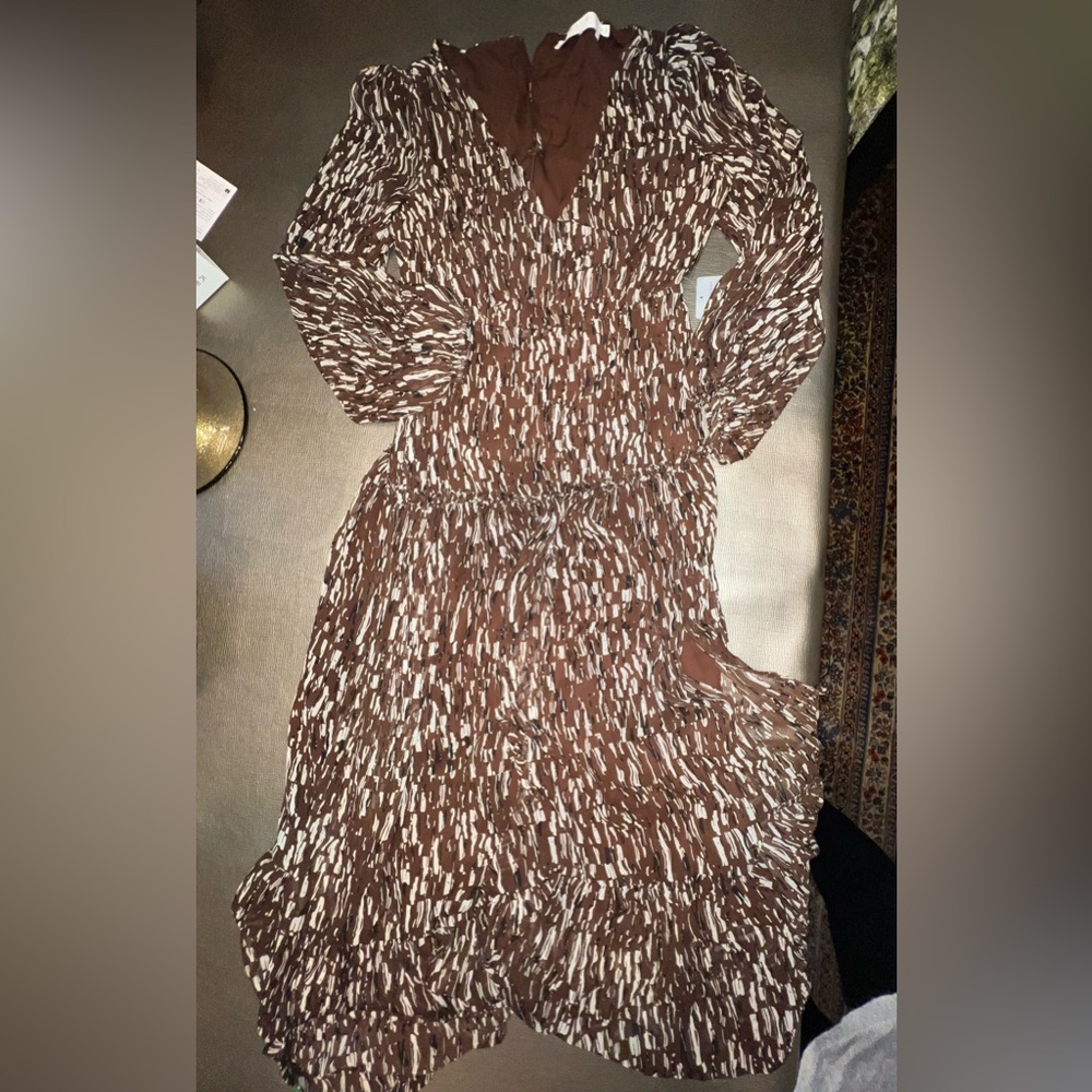 ASTR brown print midi dress NWT size Medium